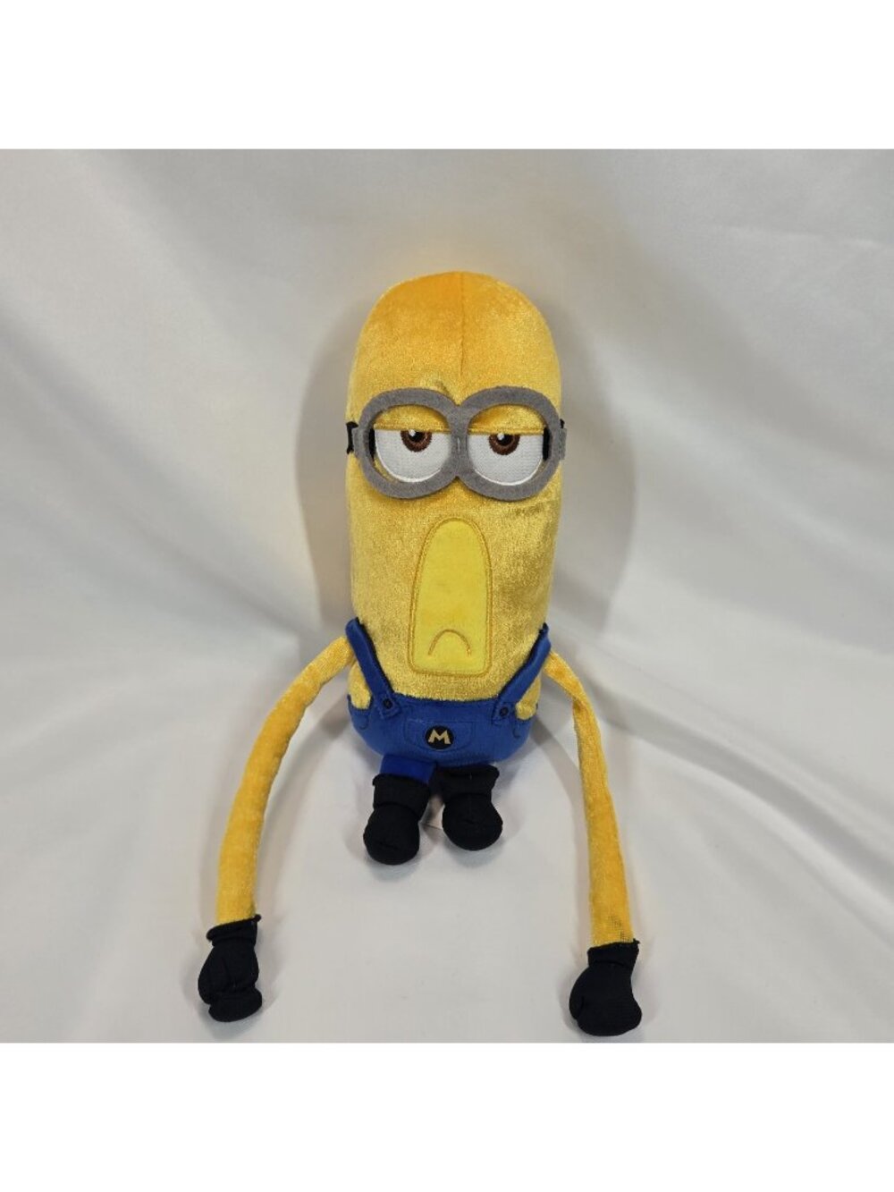 Despicable Me 4 Minions Mystery 6" Plush Mighty Tim Stretch